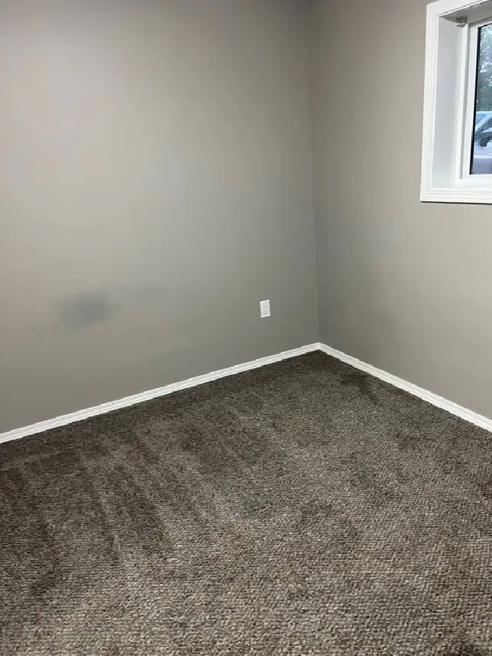 North Battleford- Rooms available for rent