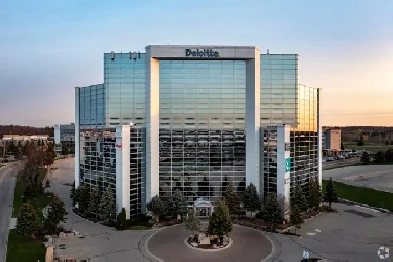 Coworking office Space | Starting $700 in Burlington