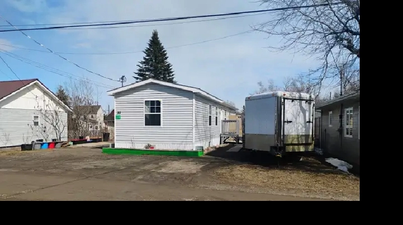 Beach Community home on own land , Parlee Beach