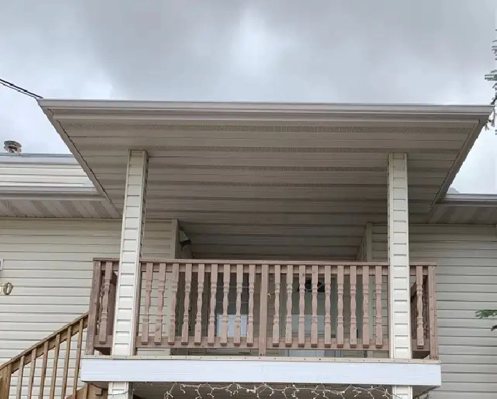 2 bedroom   den fully furnished Condo in 18  Building