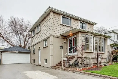 Lower Level 1 Bedroom/1 Bathroom Apartment