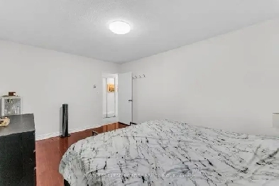 2 bedroom condo close to subways