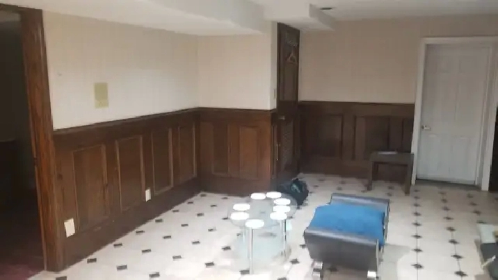 4 rooms basement 1800 wifi included, in woodbridge/vaughan