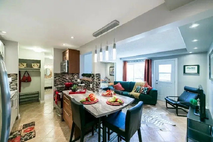 McKinnon Pointe Furnished (Short Term Rentals)