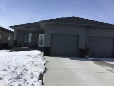 3 Bedroom Duplex for Rent May 1, 2026