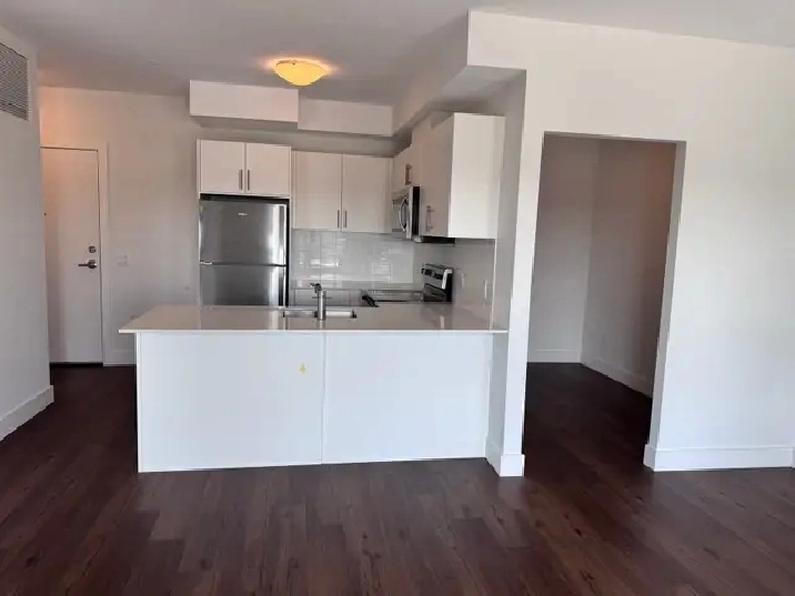 1 bedroom plus den apartment for rent