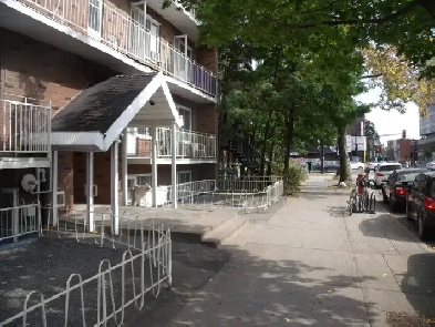 2 1/2 métro Jean-Talon, Meublé TOUT INCLUS 915$ 1er Juillet