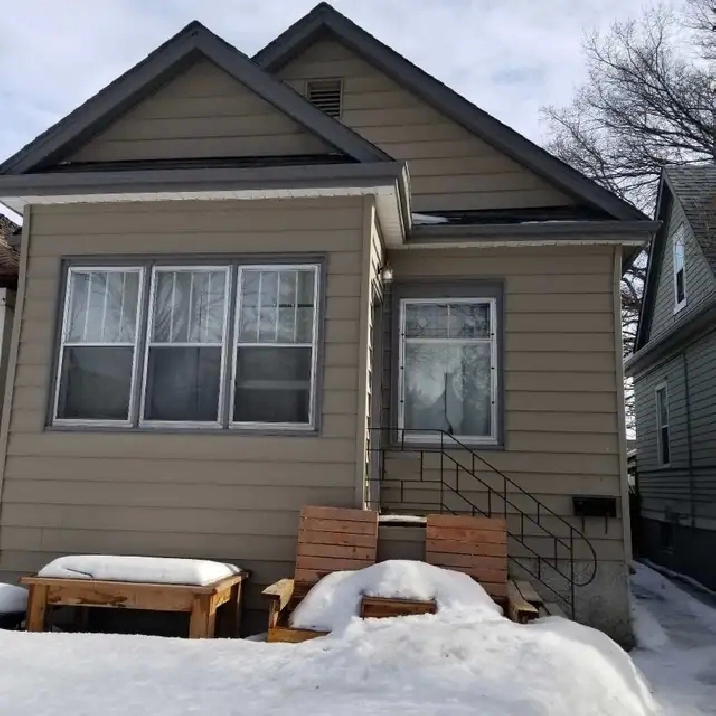 2 Bedroom 1 Bath for Rent