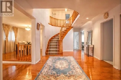 Really Bright One Bedroom Unit Rent Best Deal Only $898