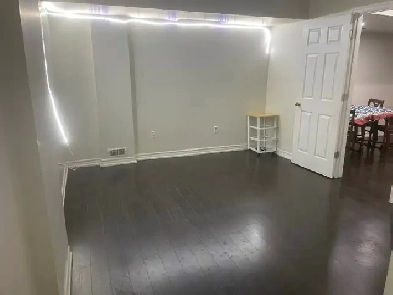 One bed room basement available in Brampton