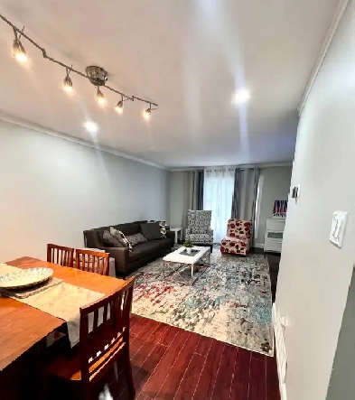 Beautiful Furnished Room for Rent – Female Only | Whitby