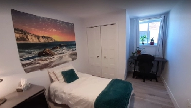 Chambre à louer à Charlemagne $ 650 / mois