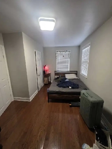 2 Sharing & Private Room for rent in Scarborough