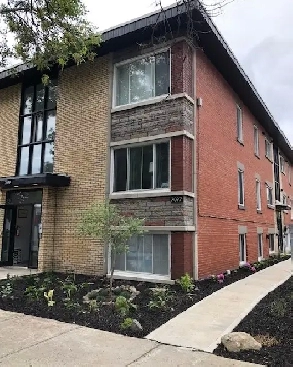 4 ½ Sud-Ouest, Métro Angrignon et Monk, près Verdun