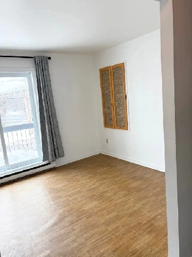 3 1/2 à louer à Saint-Eustache