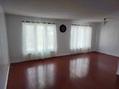 3 Bedroom Upper Level Semi - $2500