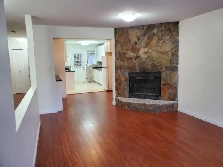 Very Spacious 3 Bedroom/2 Full Washroom Upstairs Suite For Rent