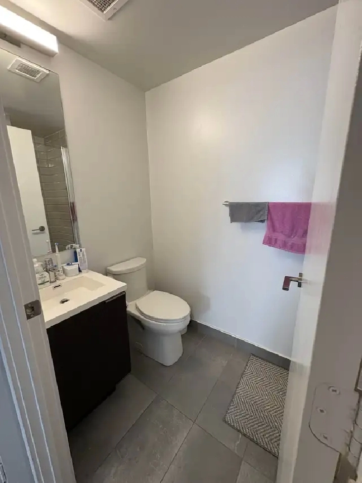 Subletting a room in a 3 bedroom apartment