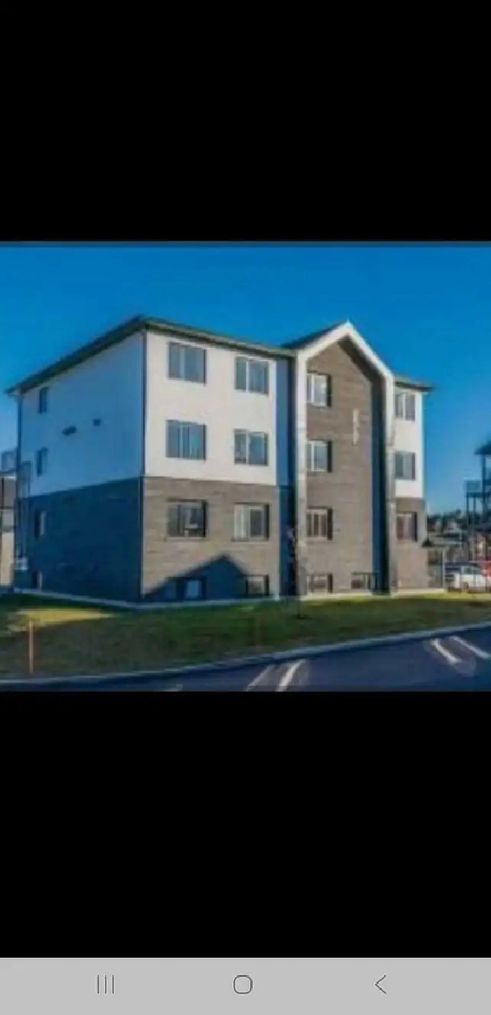 Appartements à louer 5 1/2. 4 1/2. 3 1/2