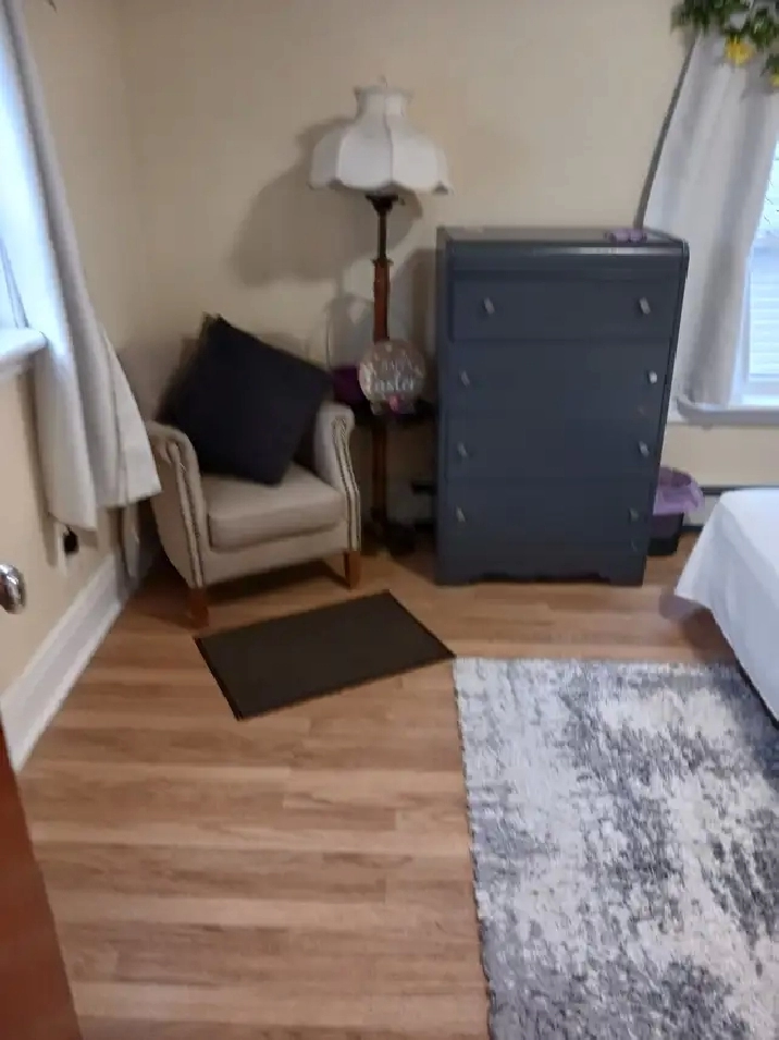 Room for rent for may1st