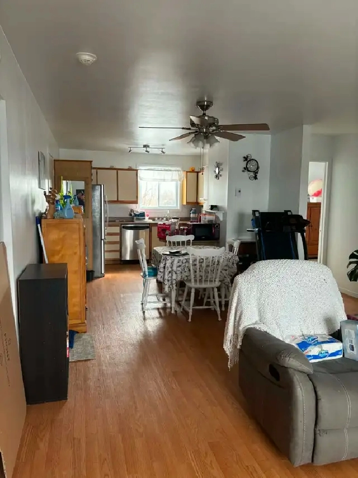 Logement 4-1/2 Haut à louer valleyfield