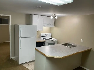 Bachelor/Bachelorette Suite near Hospital