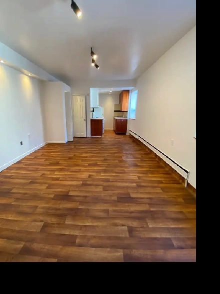 Bachelor / Studio suite in Durand Neighbourhood