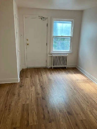 2 Bedroom ByWard Market Apartment for Rent (152 Guigues Ave)