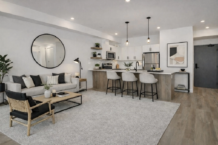 Stunning 2 Bedroom Apartment! Located In West Broadway!