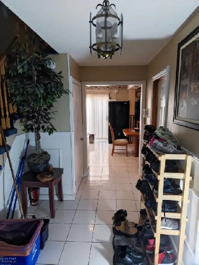 Renting large master bedroom