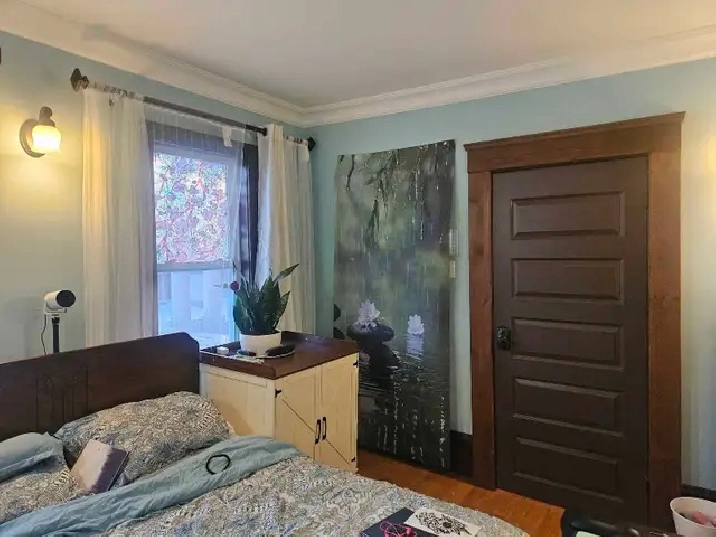 Summer Sublet Available (May–August) – Students or Temp worker