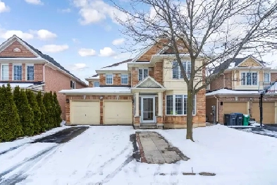 4 Bedrooms 2600sqft  House for Rent in BRAMPTON