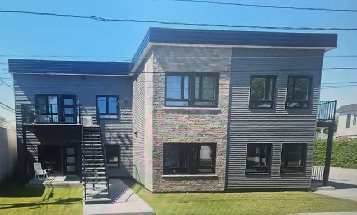 Très beau 4 1/2 St-Hyacinthe moderne et bien entretenue