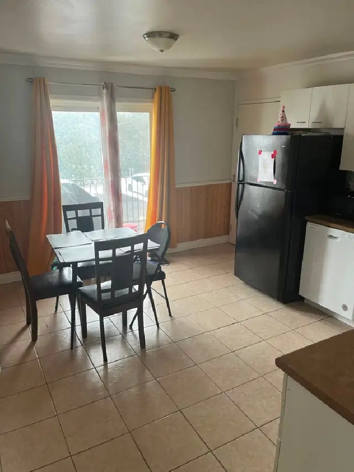 Logement 41/2 sur la rue Fredette St Jean sur Richelieu