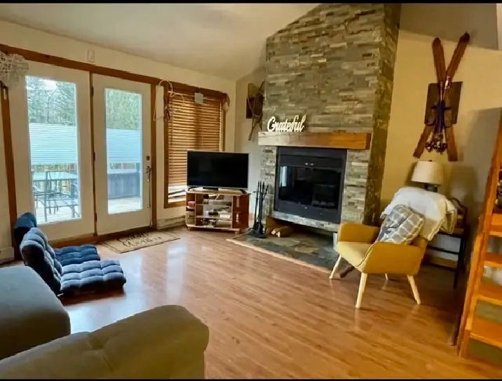 Chalet Condo à louer à Orford - 4 chambres 2,5 sdb