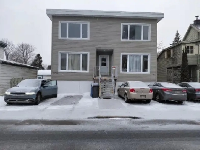 Cap Rouge 4 1/2 refait à neuf demi sous sol 1 chambre pour Avril