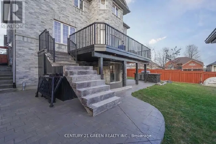 2 bedroom 1 bath unit for rent