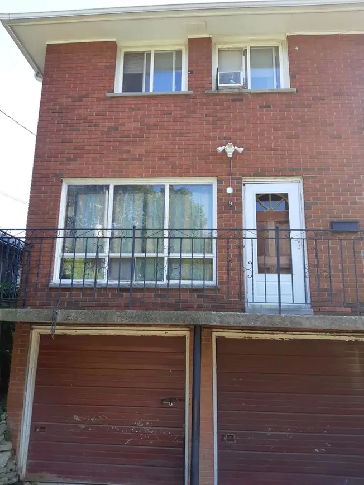 Room for Rent near McMaster University