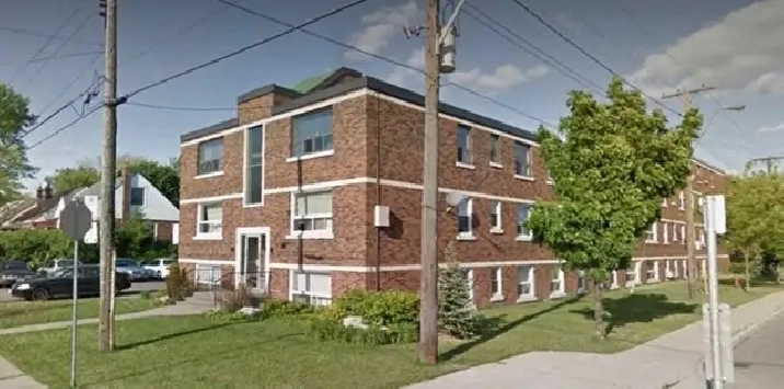 2 bedroom available Apr or May 1st!