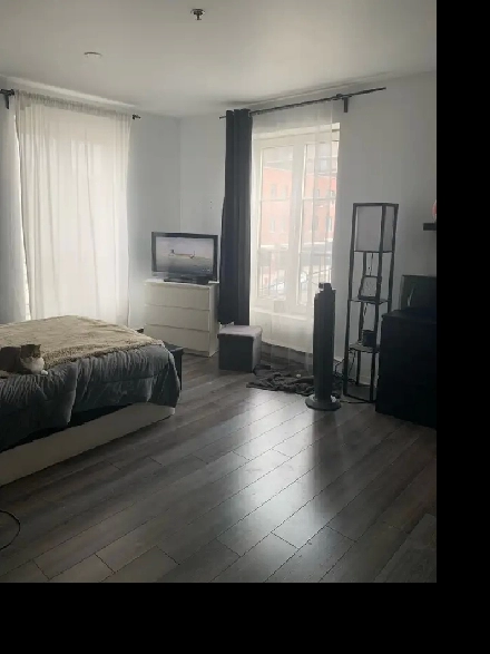 Studio inclus électro à louer – Métro Papineau