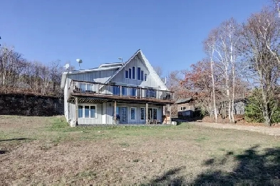 Private Long Lake Waterfront Home on 2.5 Acres Sudbury