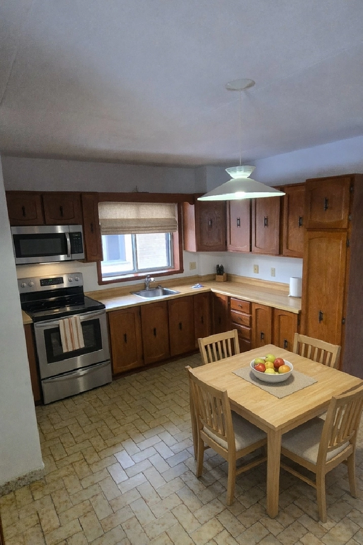 3 1/2 à louer Longueuil Haut Triplex