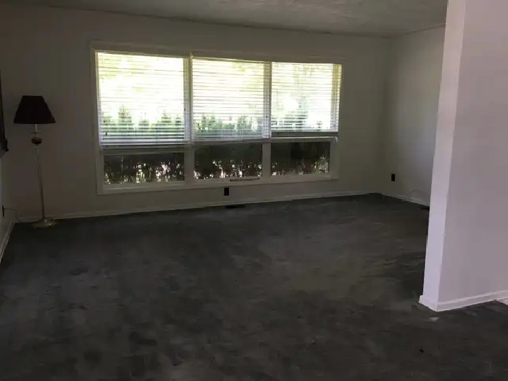 7 Rooms Student rental housing  10 mins dis to UW