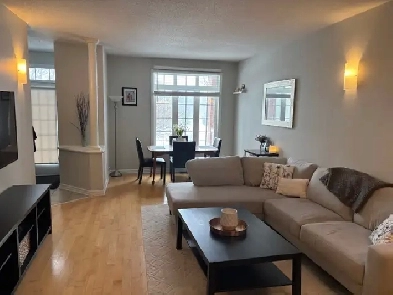 Kanata 2 bedroom, 2 bath Condo For Rent