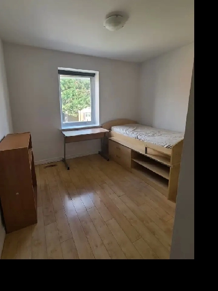 @ Scarborough Finch / Birchmount New Room 2nd floor To Rent!