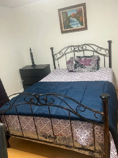 Grande chambre meublée tout compris libre 1er avril