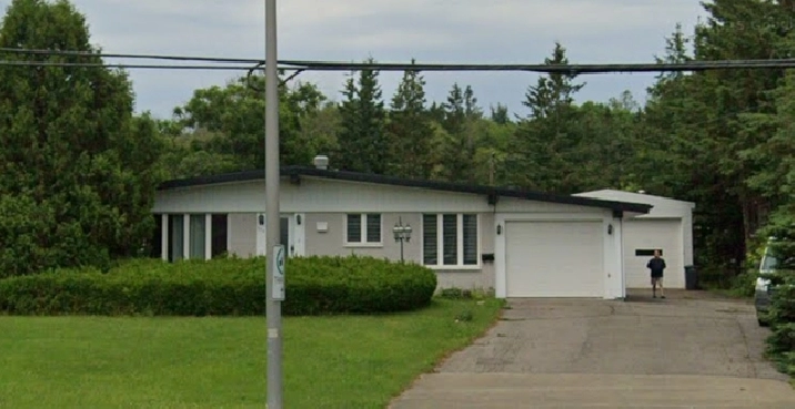 FULL HOME AVAILABLE FOR RENT