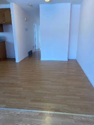 3 bedroom bungalow available now! One month free!