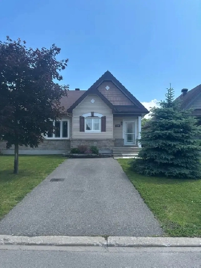 semi-detached for rent