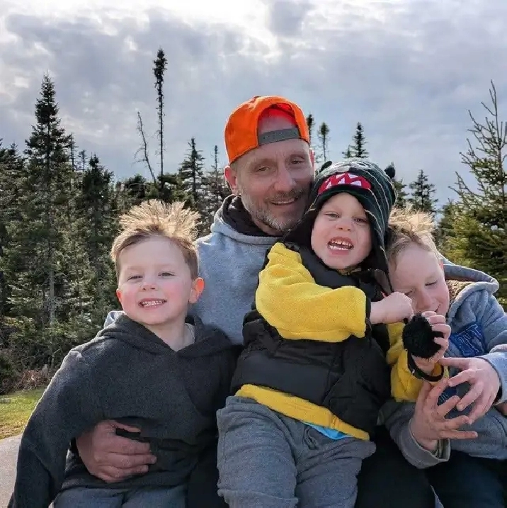 Needed long term rental. Single father of 3